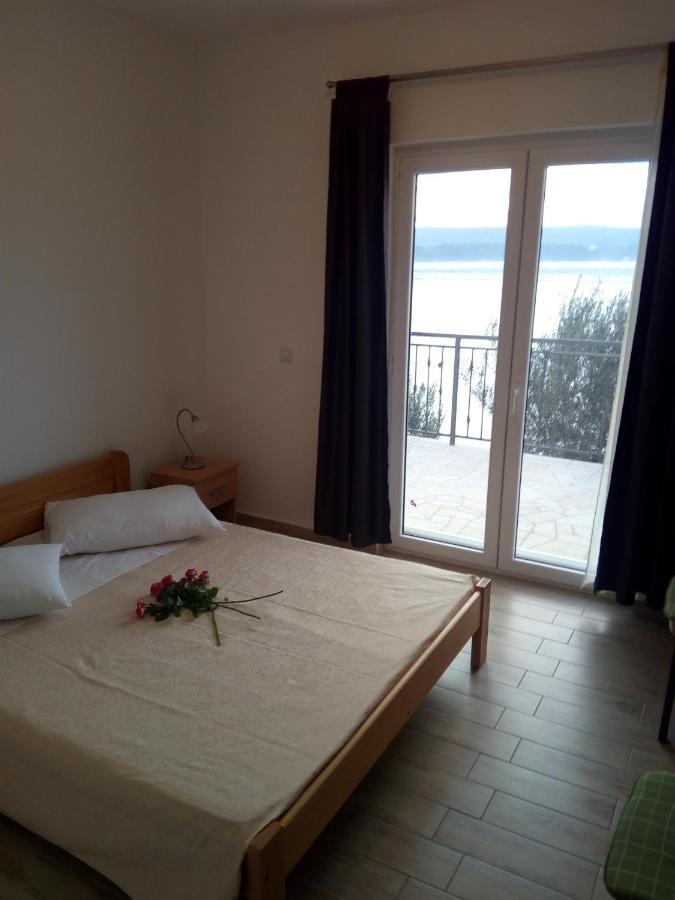 Apartment On The Beach Lokva Rogoznica Esterno foto