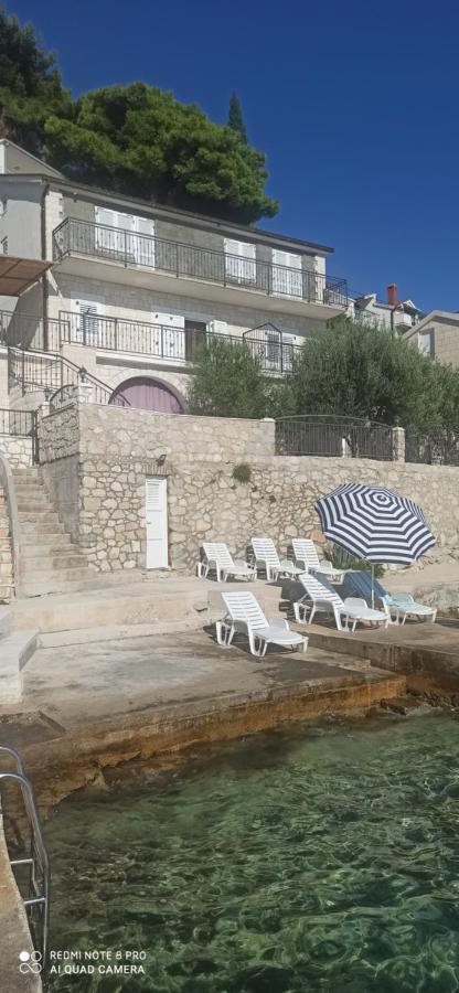 Apartment On The Beach Lokva Rogoznica Esterno foto